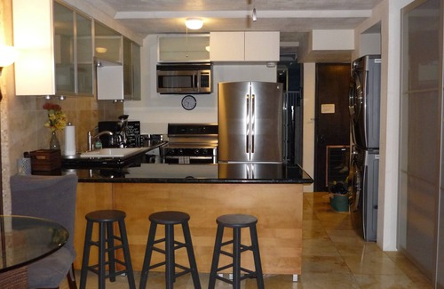 Makaha Condominio | Nueva unidad remodelada -2017 Increíble condominio frente al mar Hawaiian Princess