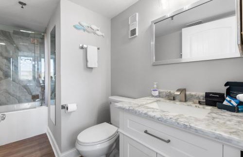 New Smyrna Beach Casa | Oceanfront Beachside Condo - Pool, Beach, & Views