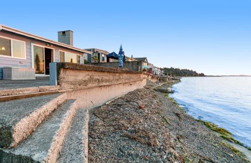 Birch Bay Casa | Oceanfront Beauty