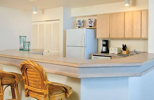 Queen Emmas Bluffs Complejo | Oceanfront Bliss Awaits at Wyndham Shearwater Resort 2 Bd. Dlx. Lower Level