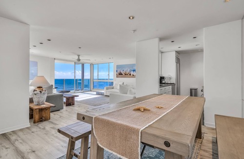 Los Angeles County Condominio | Oceanfront Bliss: Pool, Jacuzzi, No Highway Noise!