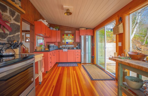 Mid-Coast and Islands Cabaña | Oceanfront Boathouse on Casco Bay