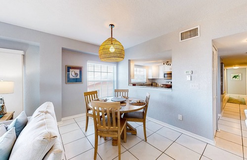 Independence Square Condominio | Oceanfront condo with Shared Pool, Ocean View, High-Speed WiFi, & Central AC