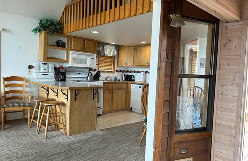 Smith River Apartamento | Oceanfront Cabin 3 w Jacuzzi Impressive Views