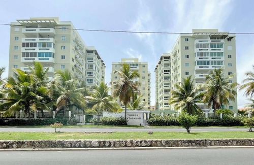 Santo Domingo Apartamento | Oceanfront Condo in Ave. España Sleeps 8