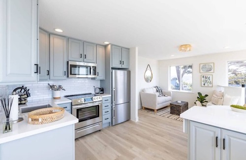 Moss Beach Casa | Oceanfront Coastal Home with Breathtaking Views – Hiking, Beaches & More