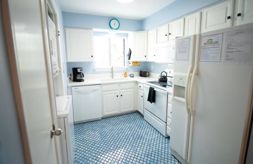 Tybee Island Condominio | Hermoso y acogedor condominio de 2 habitaciones y 2 baños con vista al mar