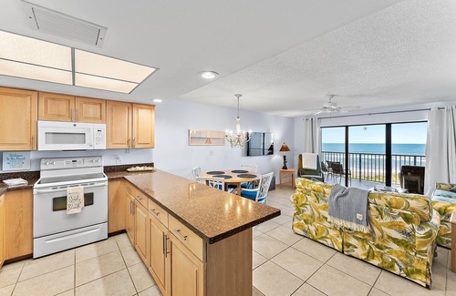 Stuart Condominio | Oceanfront Condo Located in Paradise on S. Hutchinson Island/Stuart