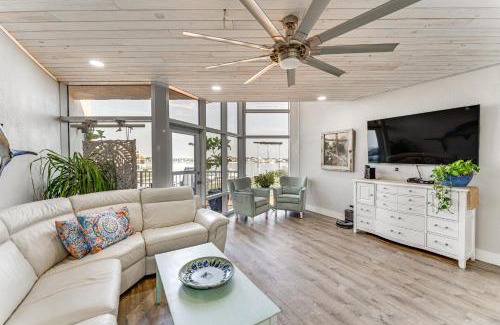 New Smyrna Beach Apartamento | Oceanfront Condo with Views 1 Mi to New Smyrna Beach