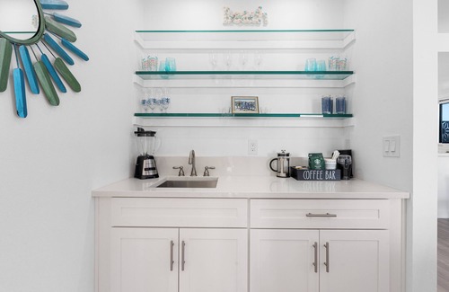 Carlsbad Condominio | Oceanfront Condo with Large Patio and Full Sea View in Carlsbad, CA