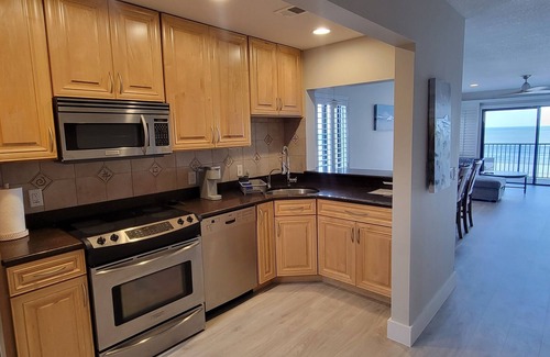 Crescent Beach Casa | Oceanfront corner townhouse. Tennis/ pickleball. Crescent Beach. St. Augustine.