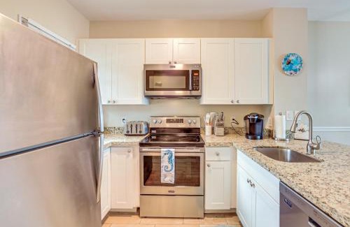 Marathon Casa | Oceanfront Duck Key Villa 2 Marinas Steps Away!