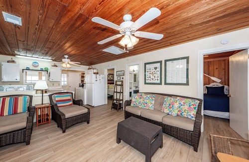 Edisto Island Casa | Frente al mar - True Edisto Beach Cottage - Porche en el Océano