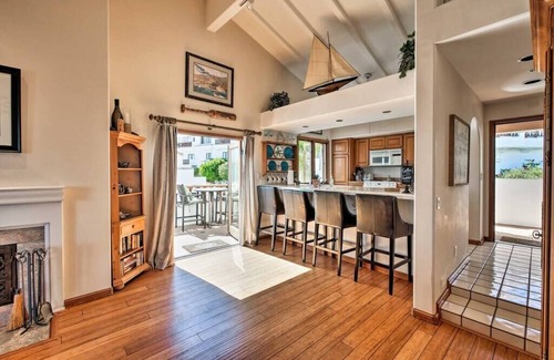 Avalon Condominio | Luxurious Oceanfront Hamilton Cove Penthouse suite w/ stunning panoramic views!!