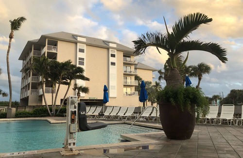 Stuart Condominio | Condominio de 2 dormitorios frente al mar en el Marriott Resort en la isla Hutchinson con piscina climatizada