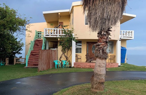 Guayabos Apartamento | Estudio Oceanfront Hideaway