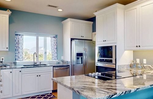 West Beach Casa | Oceanfront Home, Stunning Sunsets, 3 Owner Suites, Club w/Golf, Large Oceanview Deck, Dog Friendly