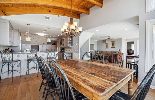 Charleston County Casa | Oceanfront Home, Pool, Direct Beach Access, Walk to Town, Pet Friendly w/ fee- 808 Ocean