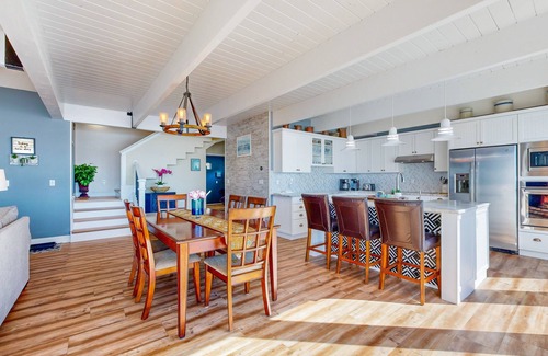 South Beach Casa | Oceanfront home with incredible Pacific view, private hot tub, deck grill & W/D