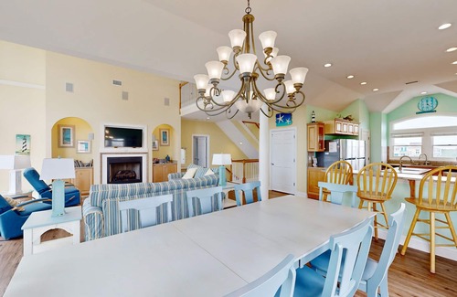 Hatteras Casa | Oceanfront home with ocean view, private hot tub & pool, & washer/dryer