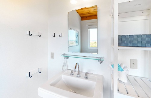 Manzanita Casa | Oceanfront home with EV charger, enclosed yard, beach access and views