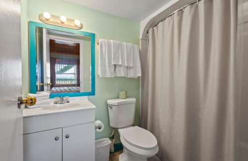 Fort Pierce Casa | Oceanfront Inn Room #7 - Partial Ocean View - King Bed