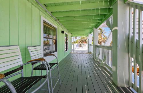 Fort Pierce Casa | Oceanfront Inn Room #7 - Partial Ocean View - King Bed