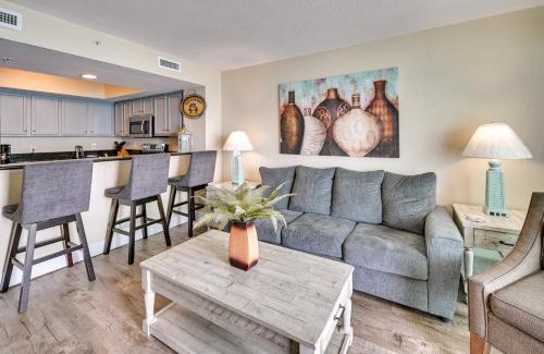 Downtown Myrtle Beach Apartamento | Oceanfront Myrtle Beach Condo with Pools and Hot Tubs