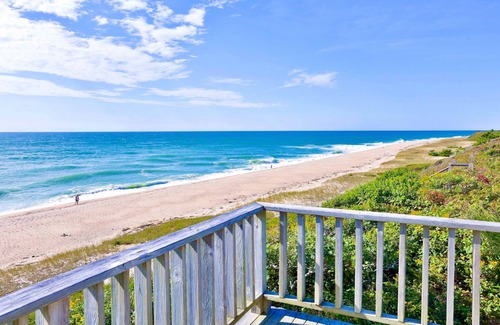 Tom Nevers Casa | Casa frente al mar Nantucket con escaleras cercanas a la playa