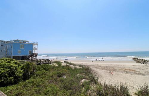 Folly Beach Casa | Oceanfront Nest
