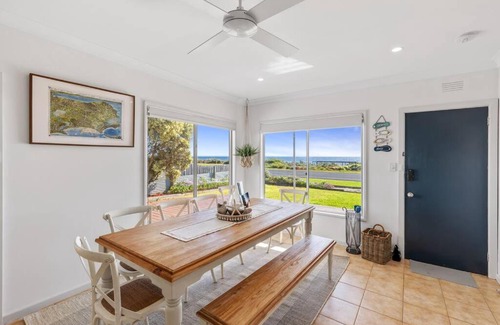 Portarlington Casa | Oceanfront Odyssey