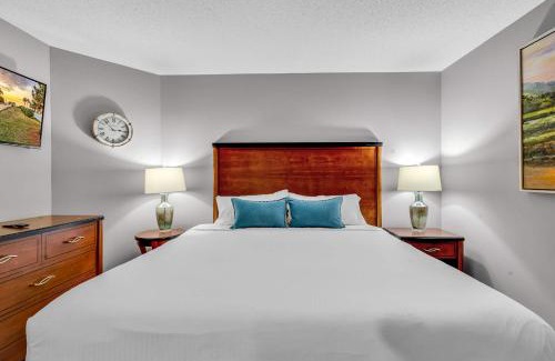 Downtown Myrtle Beach Casa | Oceanfront Perfect Couples Getaway