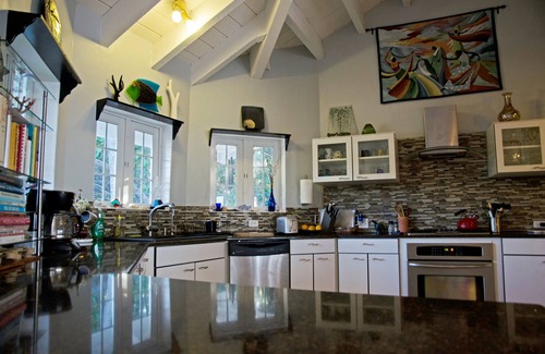Tibbett's Turn Casa | Frente al mar, piscina, cocina gourmet, PC / Dsl, 2 acres - ¡lo mejor!