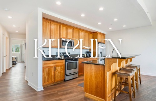 Rockaway Beach Condominio | Oceanfront Relaxation in Rockaway Beach