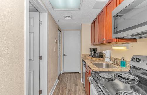 Arcadian Shores Apartamento | Oceanfront Resort Escape, Pools, Hot Tubs, Direct Beach Access