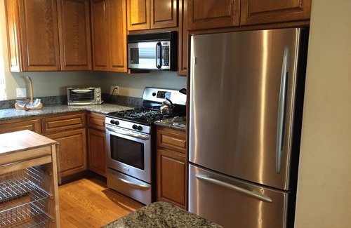 Westside Santa Cruz Casa | Oceanfront Santa Cruz Beach House - Pet Friendly