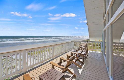Vilano Beach Casa | Oceanfront, Serenity Under the Sea, Tiki Bar and Grand Deck!