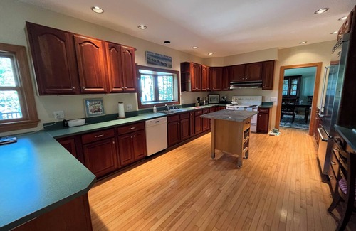 Deer Isle Casa | Oceanfront - Tranquil 4-bedroom, 3.5 bath Deer Isle home with fiber Internet, AC