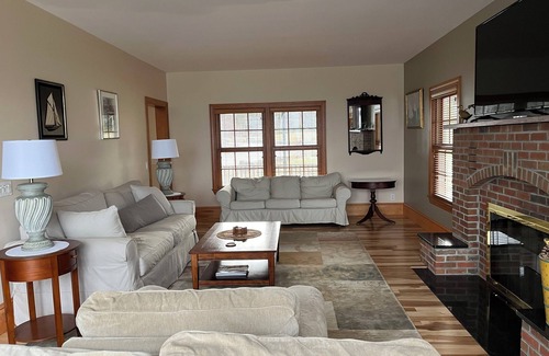 Deer Isle Casa | Oceanfront - Tranquil 4-bedroom, 3.5 bath Deer Isle home with fiber Internet, AC