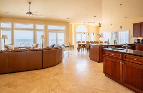 Ocean Sound Village Casa | Save 20% on remaining open weeks
