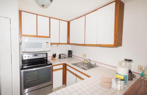 Kahana Casa | Oceanfront Views, 2 balconies - ks A3 - Sullivan