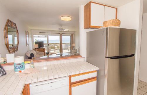 Kahana Casa | Oceanfront Views, 2 balconies - ks A3 - Sullivan