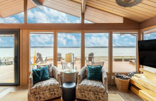 Bells Beach Casa | Oceanfront w Game Room Fire Pit Panoramic Views Angels Landing by AvantStay