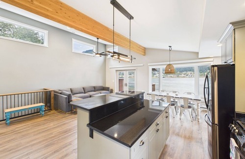 West Juneau Casa | Oceanfront w/Incredible Views