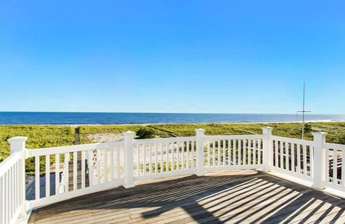 Westhampton Beach Casa | Oceanfront! Westhampton Beach HUGE discount. with spectacular bay sunset views.