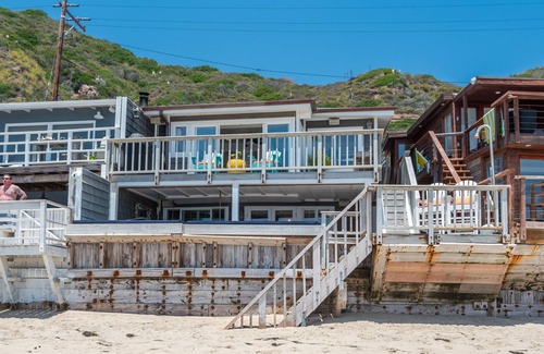 Eastern Malibu Casa | Casa frente al mar en Malibú - en la arena sin acceso público