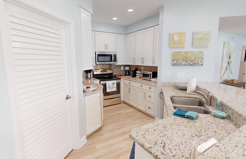 Holiday Isle Condominio | Oceania 506 3 Bedroom Condo by RedAwning