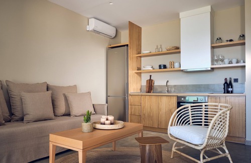 Drosia Apartamento | Oceanis Luxury Suites