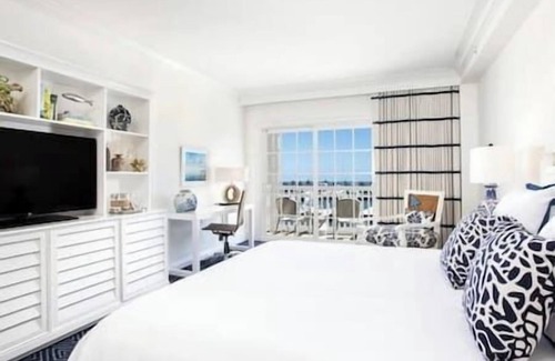 Key West Hotel | Oceans Edge Key West Resort, Hotel & Marina!