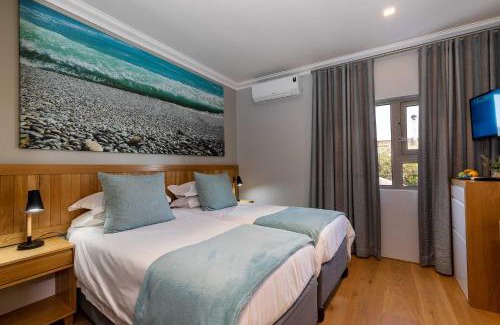 Struisbaai Casa | Oceans Guest House & Luxurious Apartments